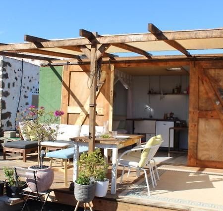 Micro House Appartement La Oliva Buitenkant foto