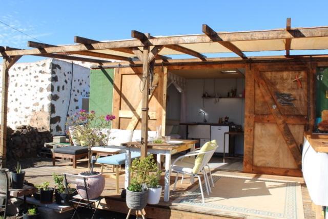 Micro House Appartement La Oliva Buitenkant foto